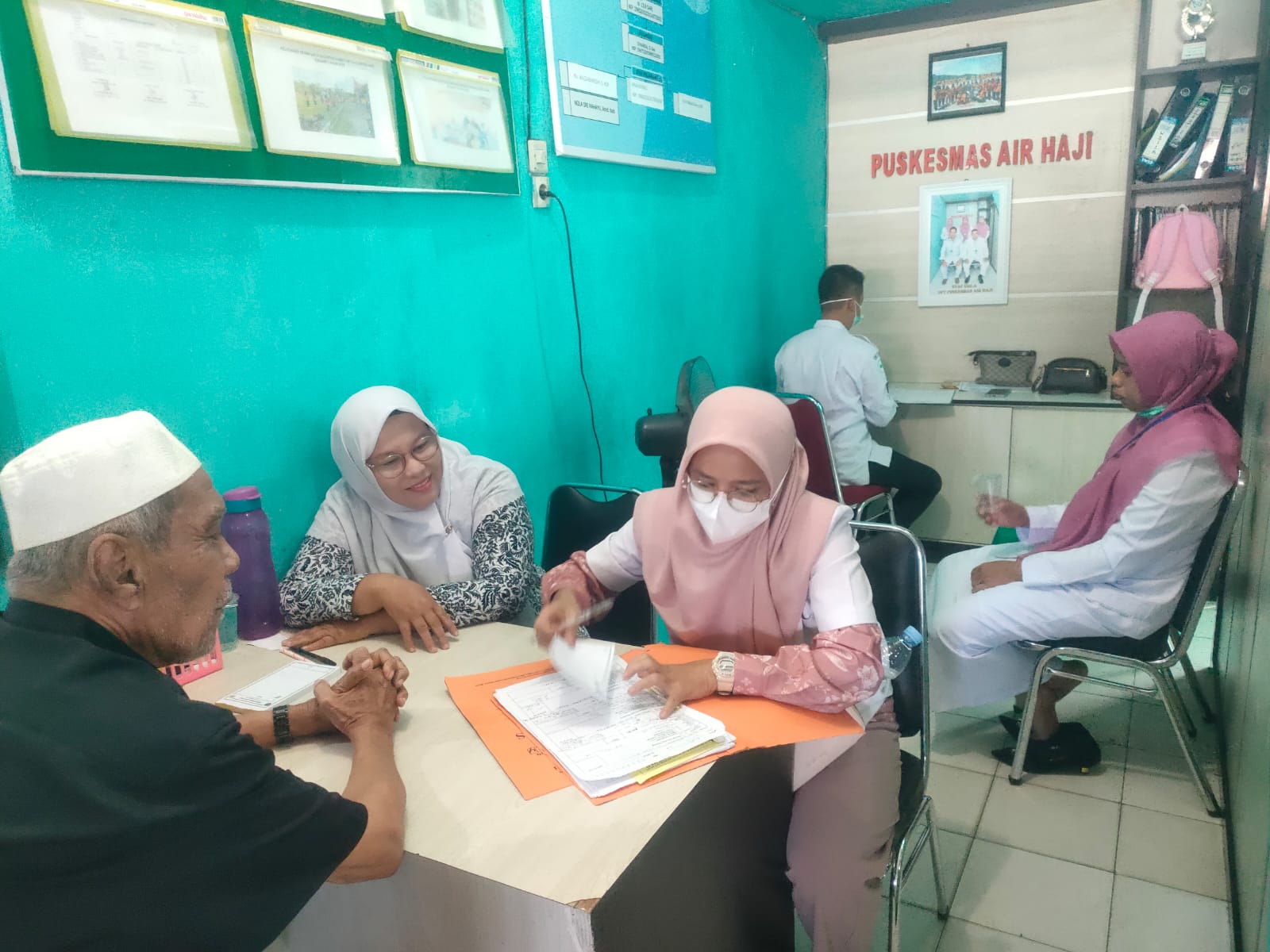Pelayanan Di Poliklinik Usia Lanjut Puskesmas Air Haji 