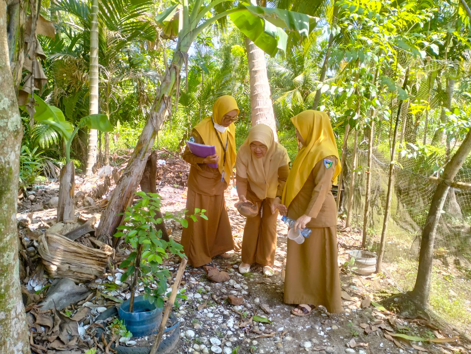 PELAKSANAAN KEGIATAN PENYELIDIKAN EPIDEMIOLOGI KASUS DEMAM BERDARAH DENGEU (DBD) KE NAGARI PASAR BAR