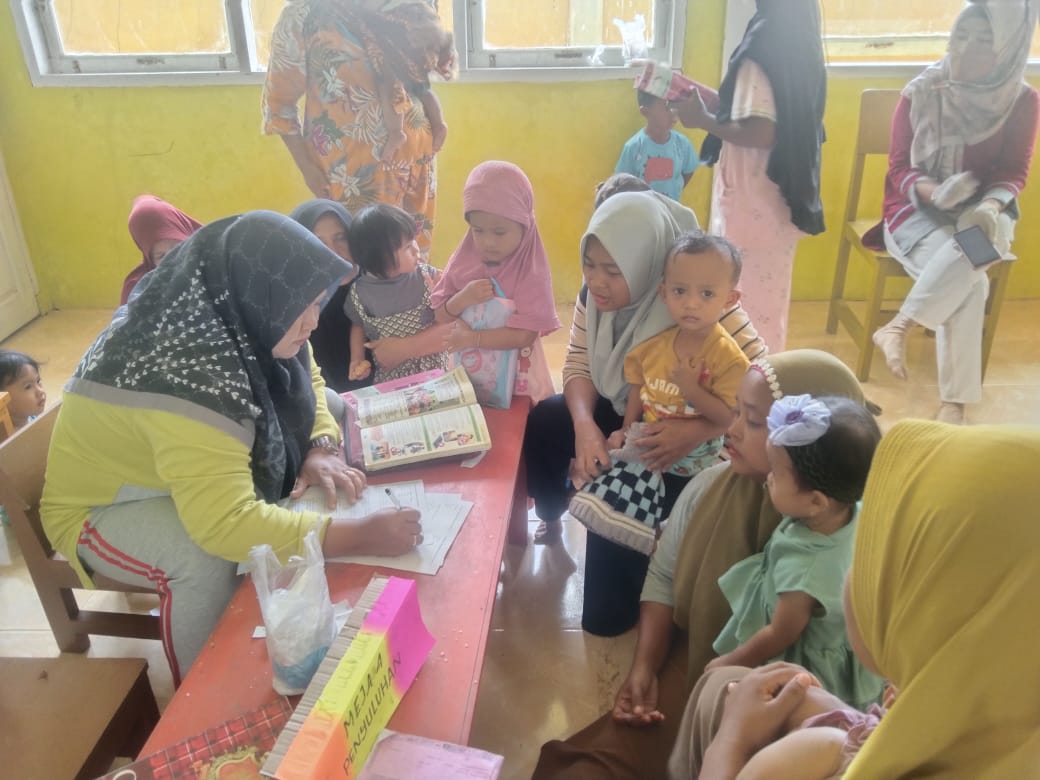 Pemberian makanan pendamping ASI (MPASI) pada Bayi dan Anak yang tepat PKM Tarusan