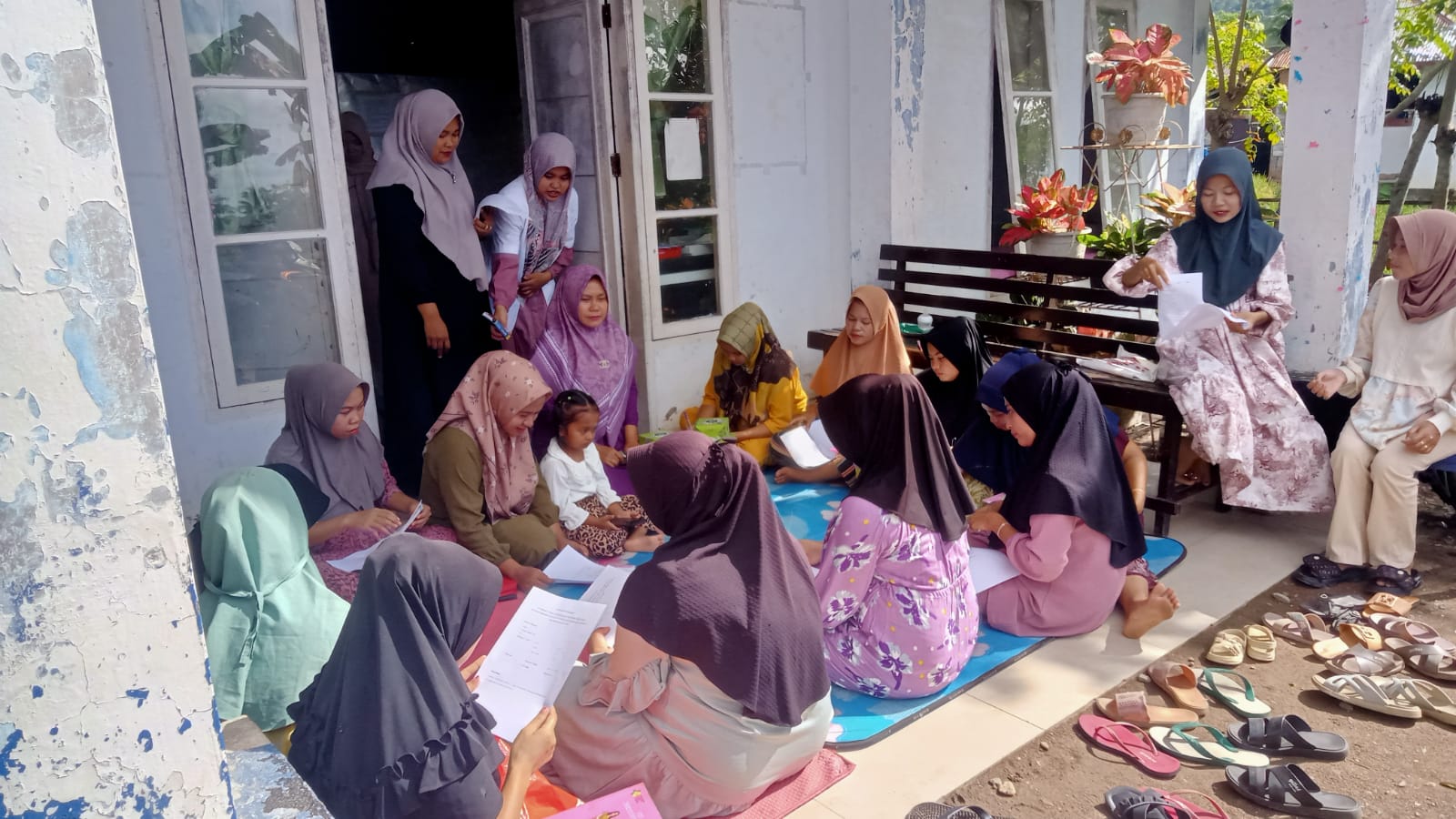 PELAKSANAAN KELAS IBU HAMIL DI NAGARI RAWANG GUNUNG MALELO SURANTIH WILAYAH KERJA UPT PUSKESMAS SURA
