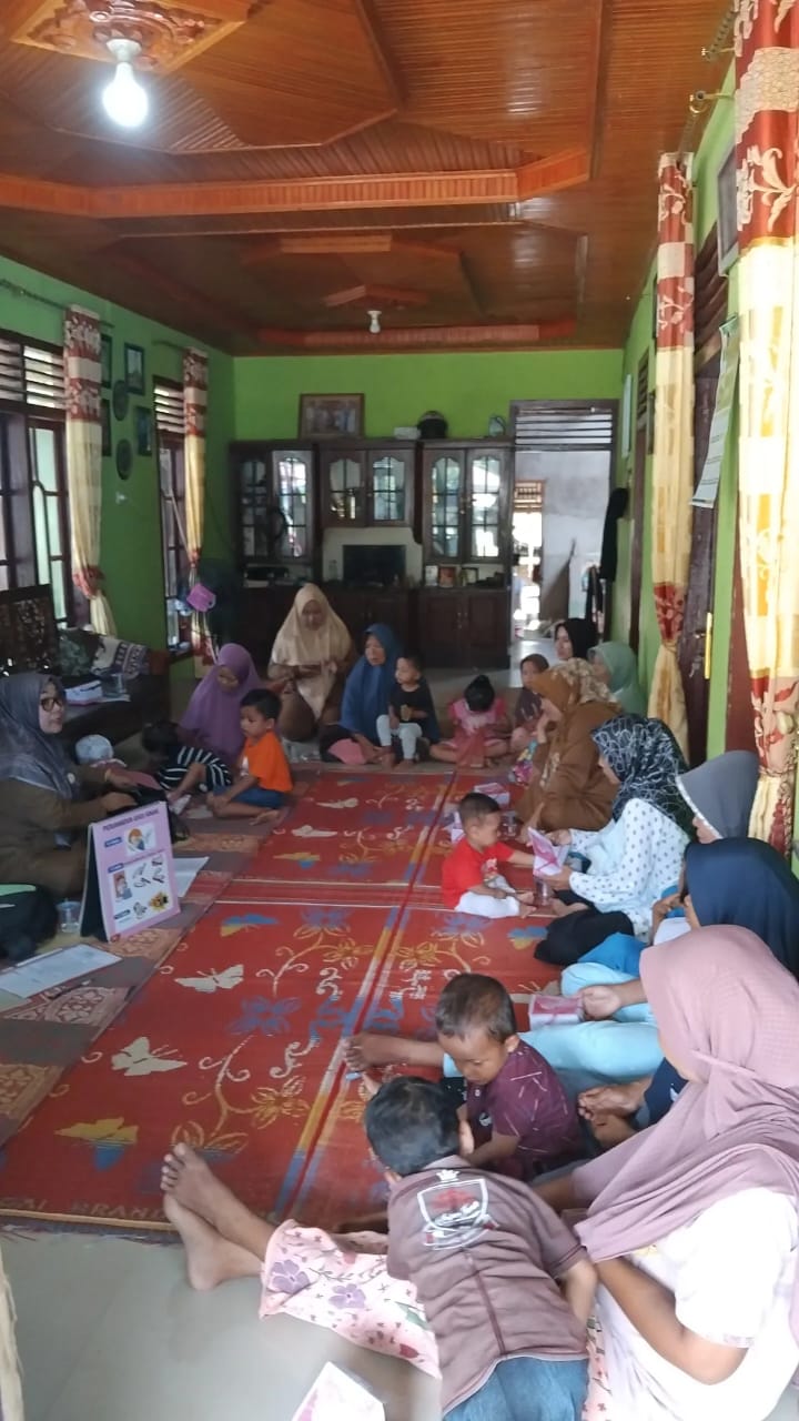 Kegiatan kelas ibu balita di kampung Pd.Marapalam wilker Puskesmas Kambang