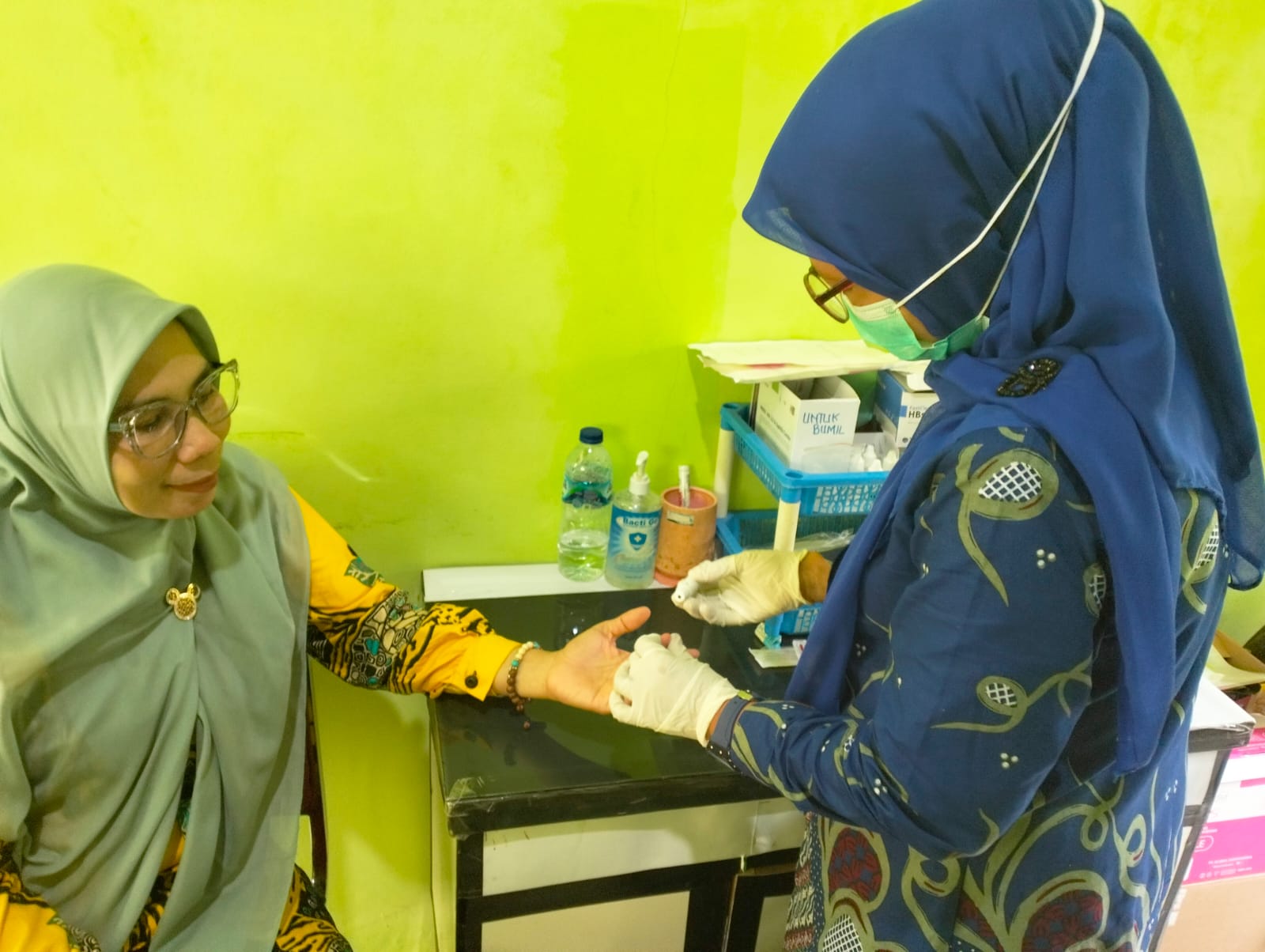 Pelaksanaan Kegiatan Imunisasi HBs-Ag & Anti HBS Petugas Kesahatan PUSKESMAS IV KOTO MUDIK
