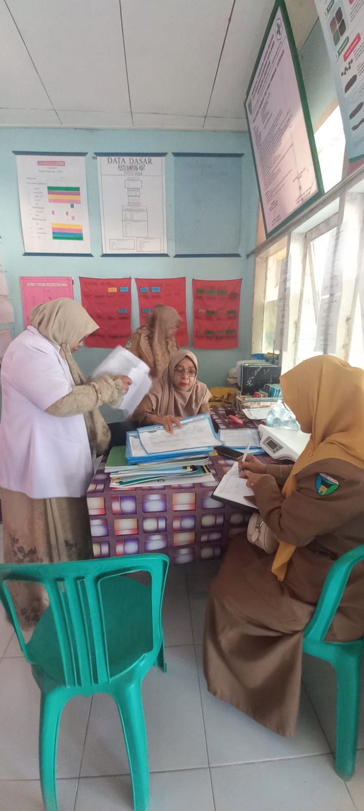 MONITORING DAN EVALUASI PUSTU / POSKESRI DI PUSTU KAMPUNG AKAD DAN PUSTU LUBUK SARIK NAGARI KAMBANG 