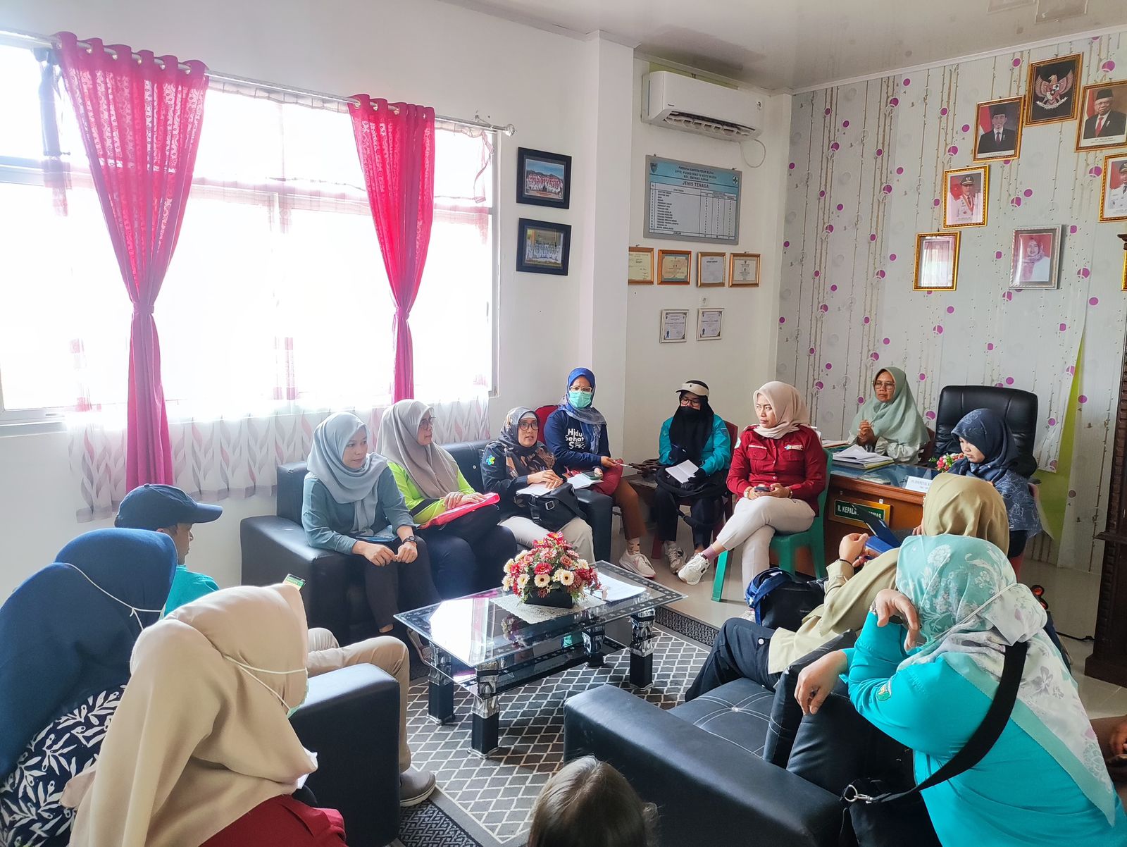 Kunjungan Pasca Bencana oleh Tim dari Dinkes Provinsi, dalam rangka Pendataan dan pemetaan krisis Be
