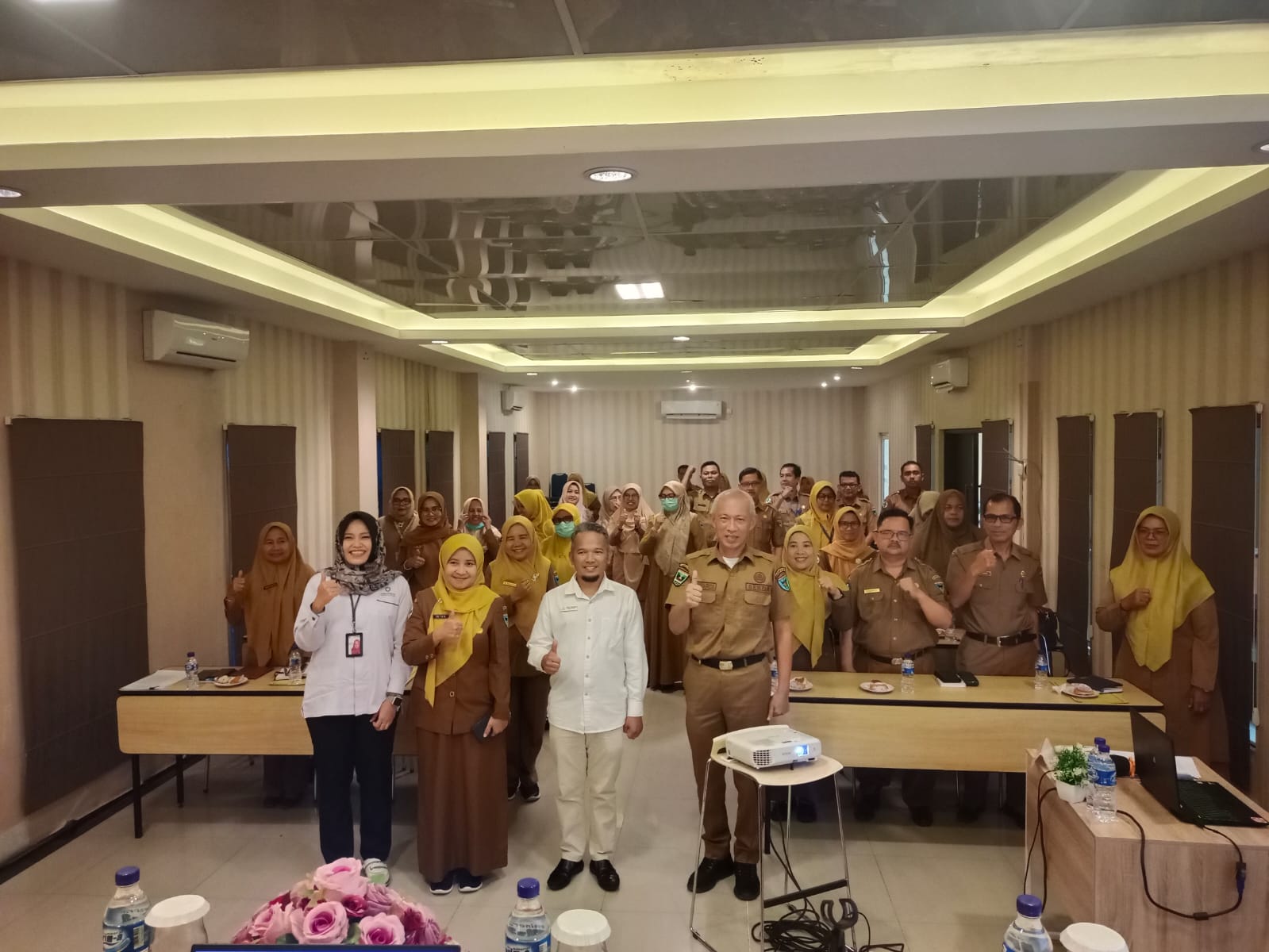 PENDAMPINGAN PENYELENGGARAAN PELAYANAN PUBLIK  DI LINGKUNGAN PEMERINTAH KABUPATEN PESISIR SELATAN