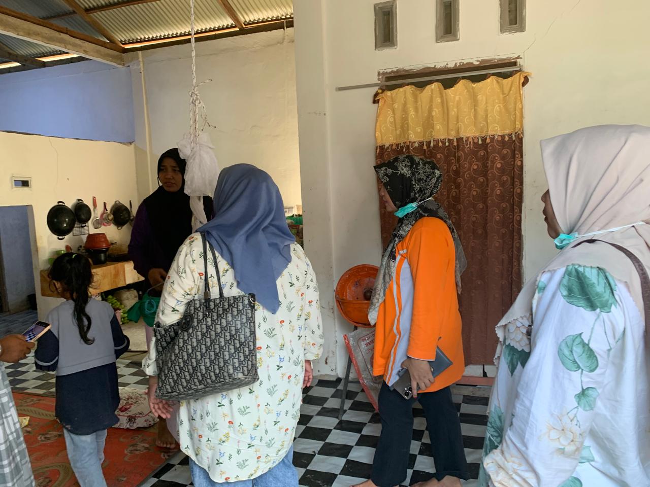 UPT Puskesmas Kayu Gadang melakukan kegiatan penyuluhan keliling  mengenai Diare