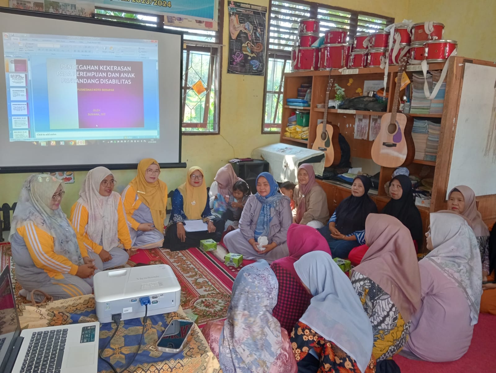 Puskesmas Koto Berapak melaksanakan  Pencerahan pada org tua yg Mempunyai anak disabiltas  di SDLB Y