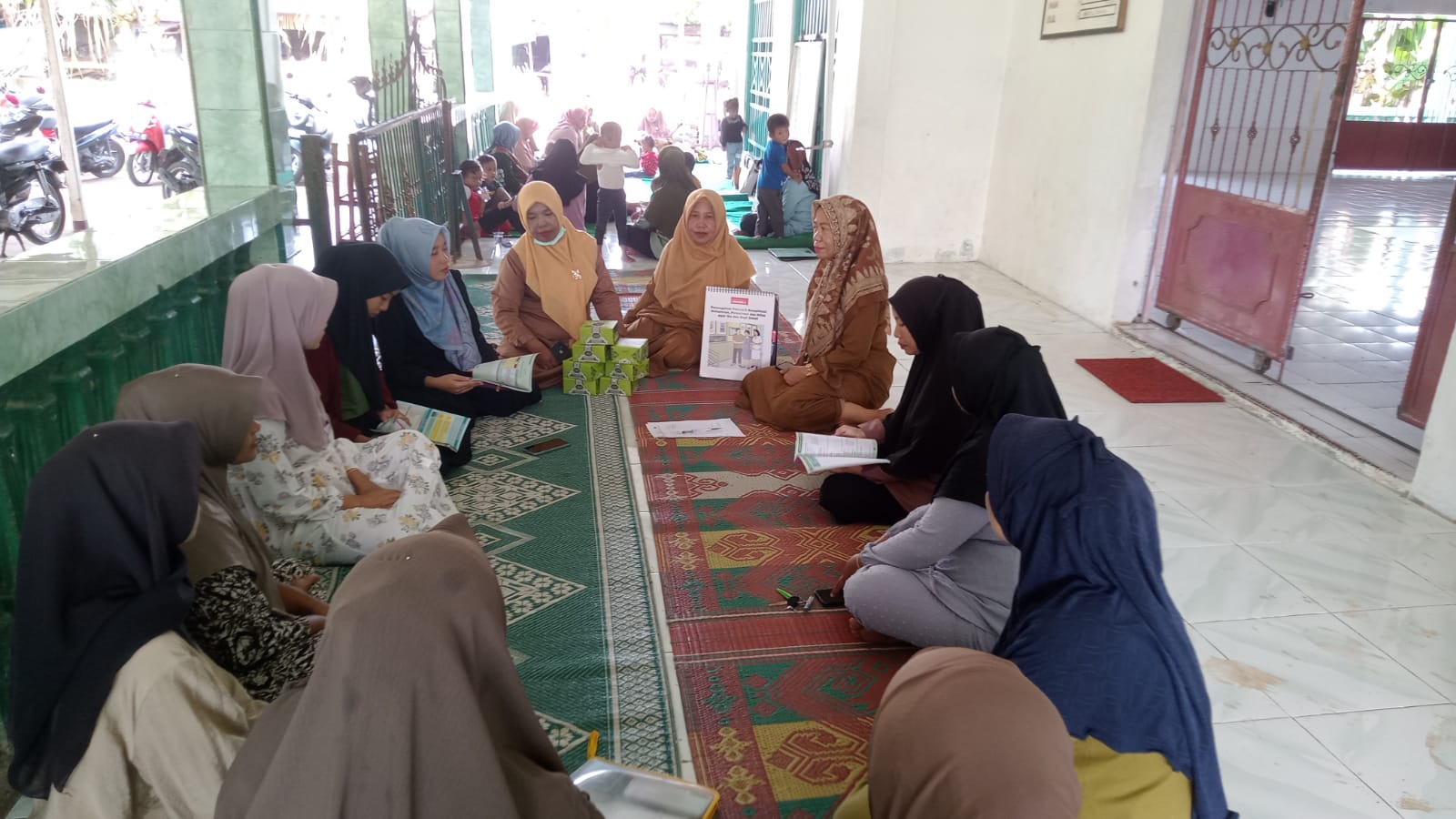 PELAKSANAAN KELAS IBU HAMIL DI NAGARI KOTO TARATAK SURANTIH GUNA MENCIPTAKAN IBU HAMIL YANG SEHAT DA