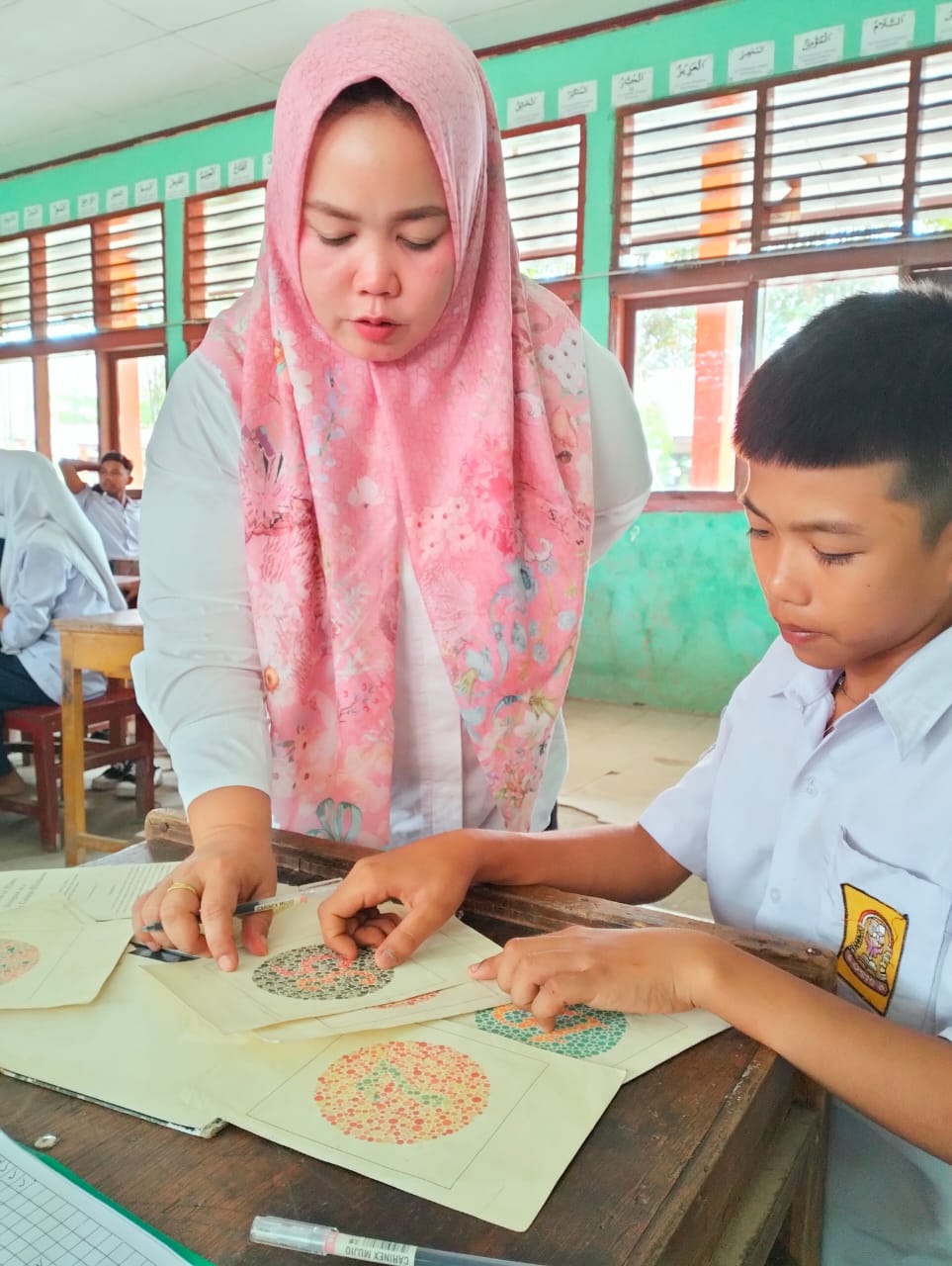 Puskesmas Pasar Baru Pelaksanaan program UKS  Di SMP 2 Bayang