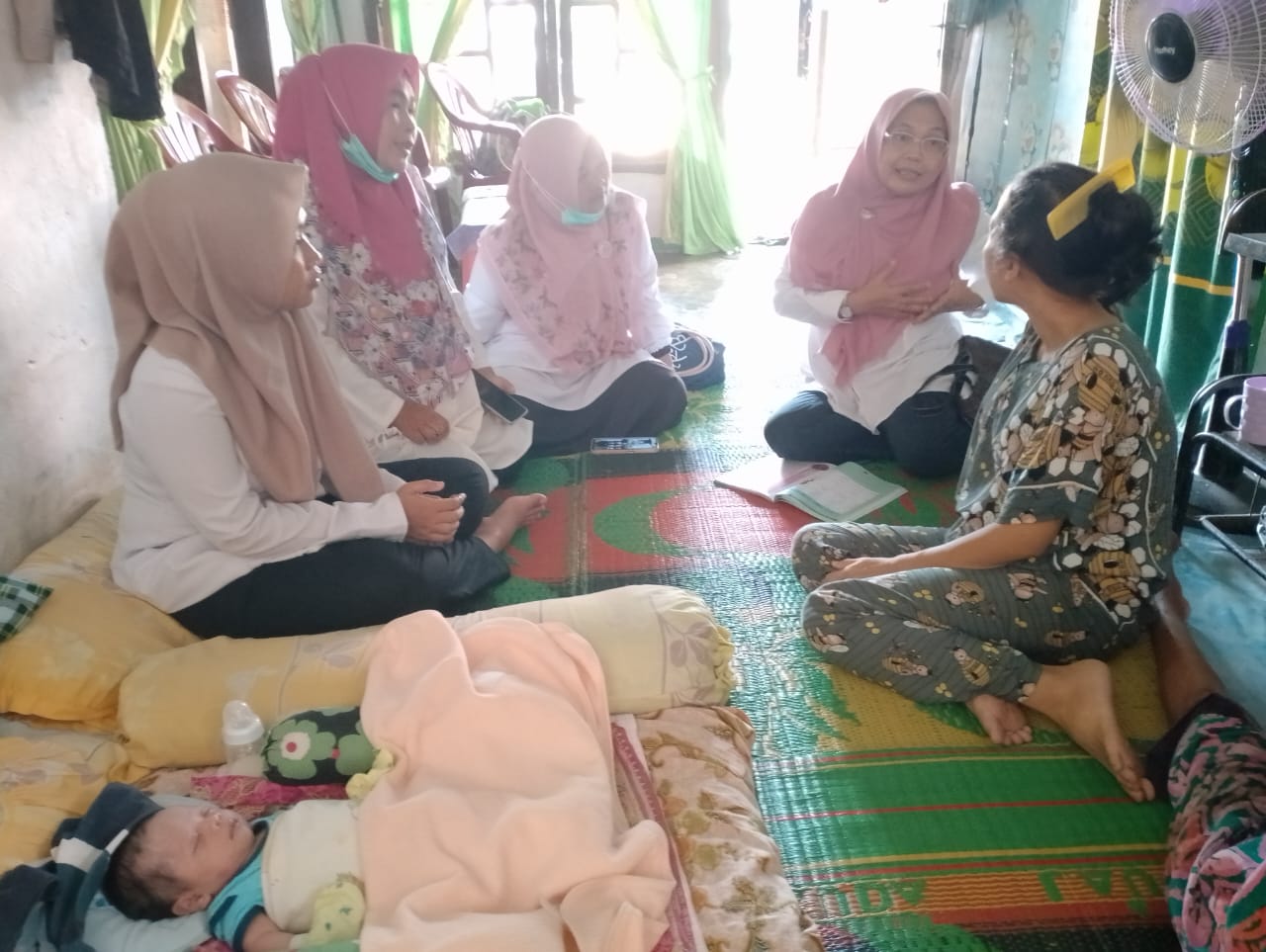 KUNJUNGAN RUMAH IBU NIFAS DAN KUNJUNGAN NEONATUS PKM KY GADANG