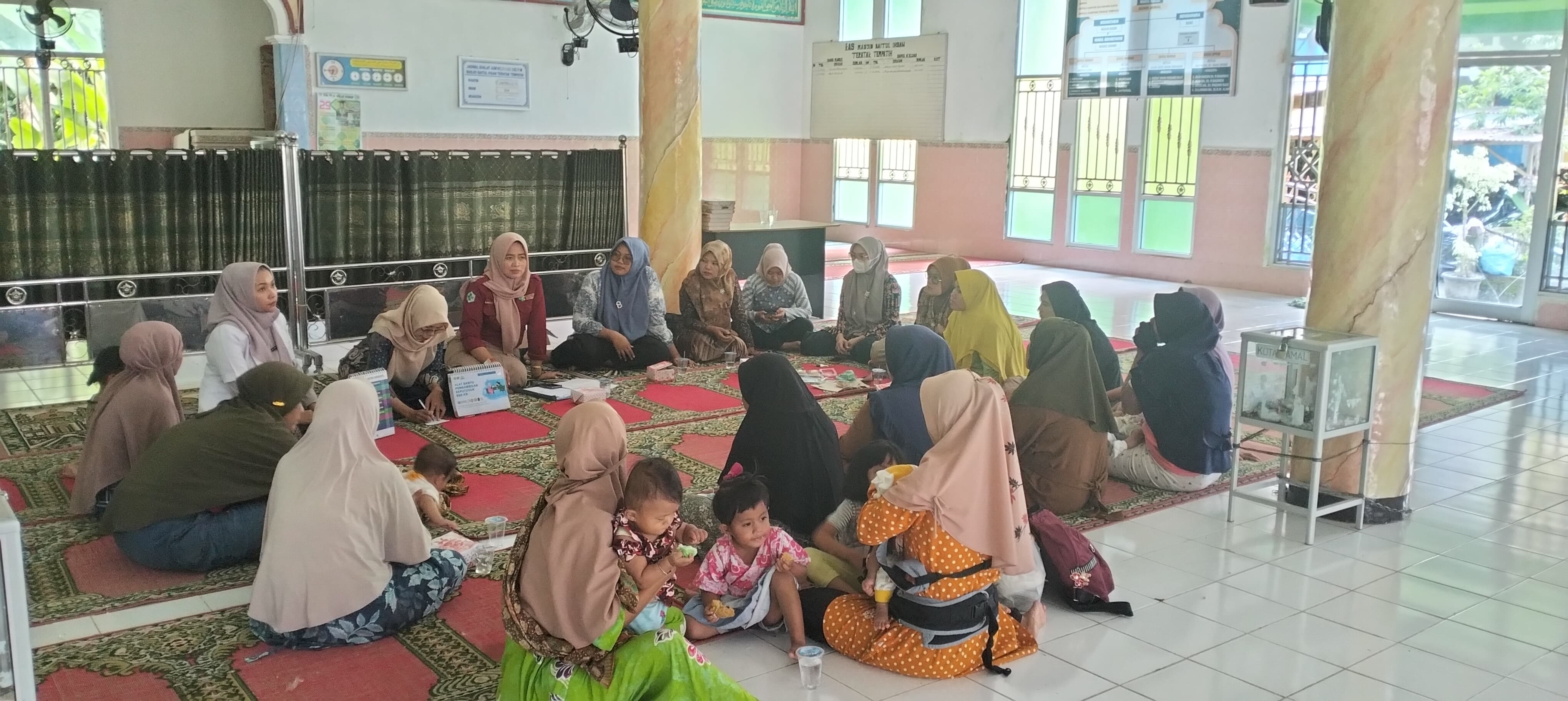 Penyuluhan & Pelayanan pada PUS yang belum Ber KB / Drop Out PKM IV Koto Mudik