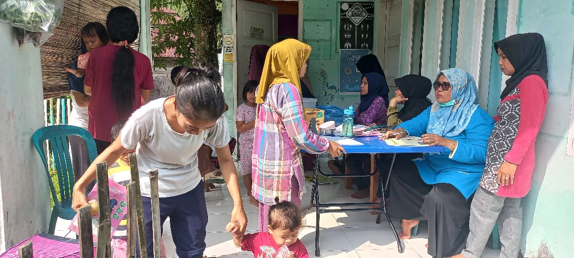 Pelaksanaan Posyandu Dahlia Kenagarian  Sungai nyalo mudiak aie wilayah kerja Puskesmas Tarusan