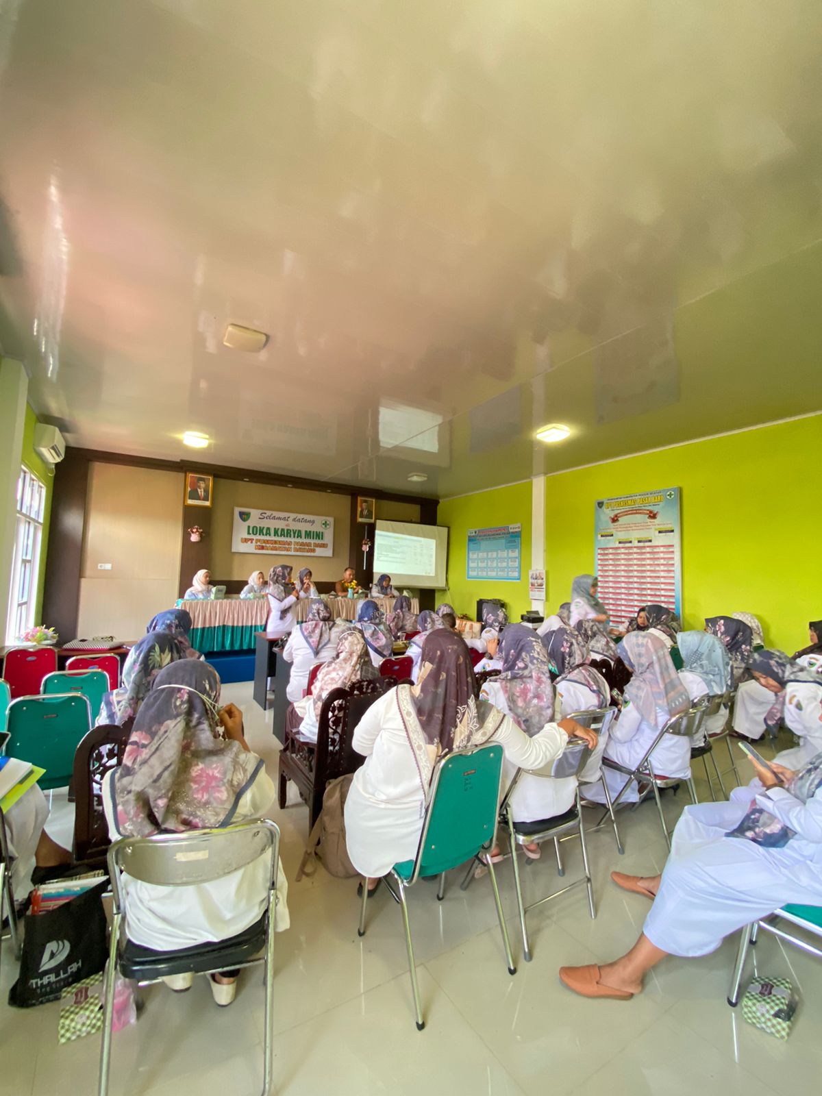 PELAKSANAAN LOKMIN BULANAN PUSKESMAS PASAR BARU  