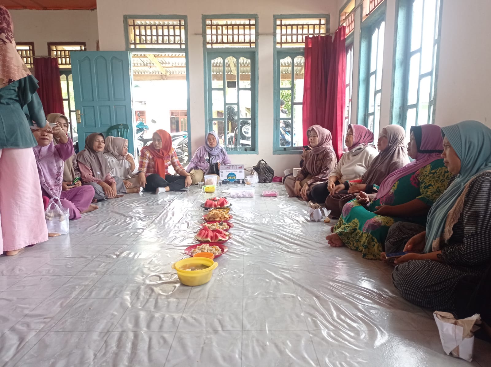 PKM IV Koto Mudik Pelatihan Tim Pelaksana Dalam Pemberian Makanan Tambahan Berbasis Pangan Lokal Bag