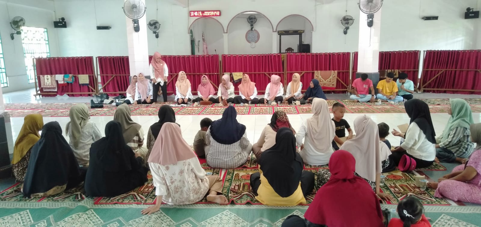 Pertemuan P4K ( Program Perencanaan Persalinan dan Pencegahan Komplikasi ) Puskesmas Surantih