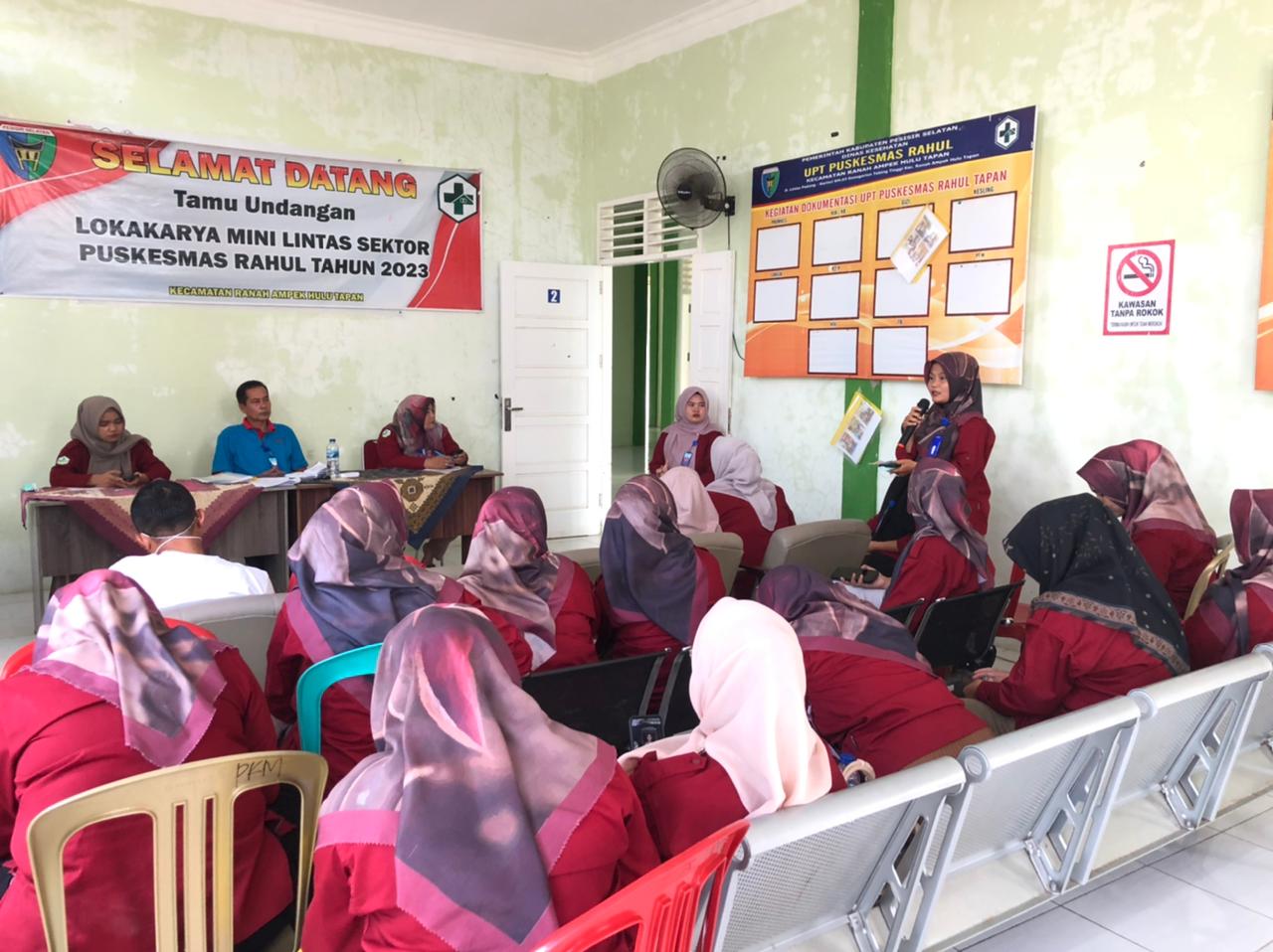 RAPAT PERSIAPAN PENCANANGAN PIN POLIO DI KECAMATAN RANAH AMPEK HULU TAPAN