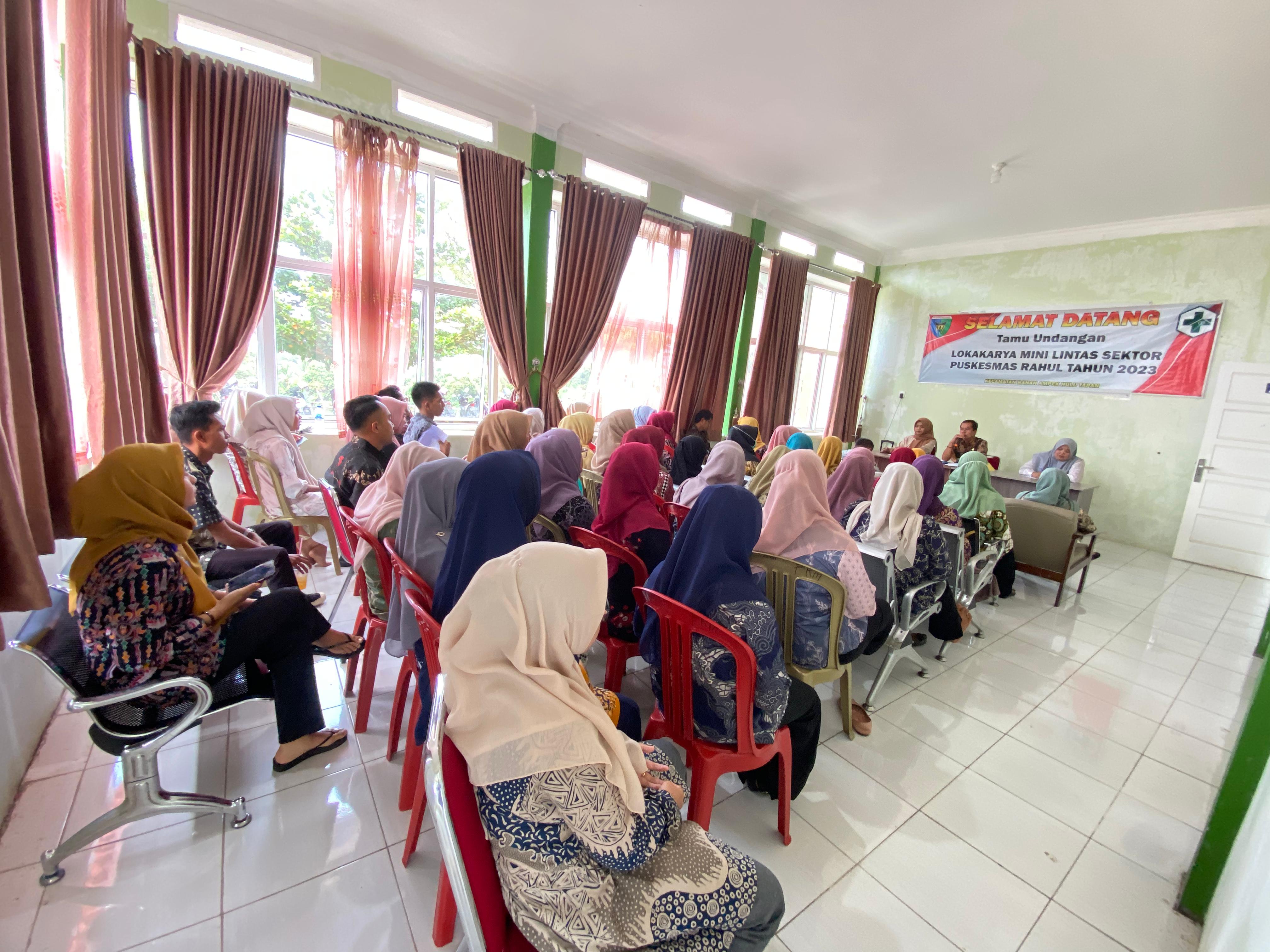 Staf Meeting dan Perkenalan ASN PPPK UPT Puskesmas Rahul