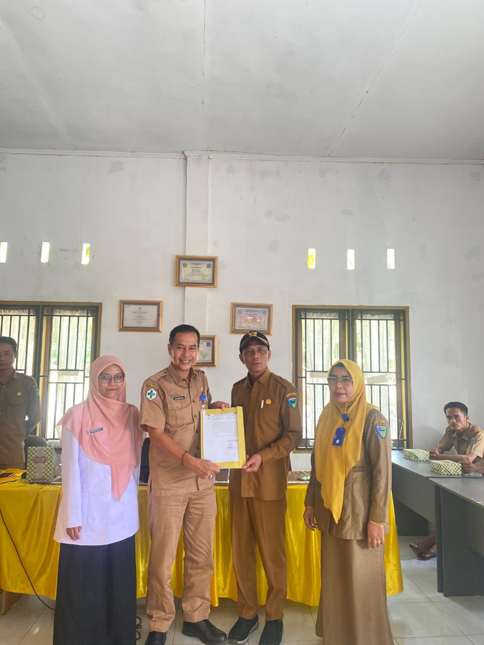 PERPISAHAN DAN PENERIMAAN BIDAN PUSTU NAGARI TALANG BALARIK TAPAN