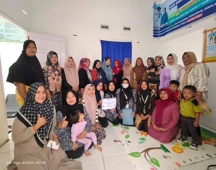 Penyuluhan KB tentang Reproduksi ketika hamil di Nagari Tapan