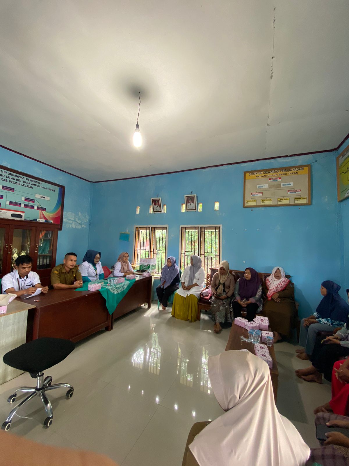 Penyuluhan tentang pendampingan lansia berkelanjutan di Nagari Dusun Baru Tapan 