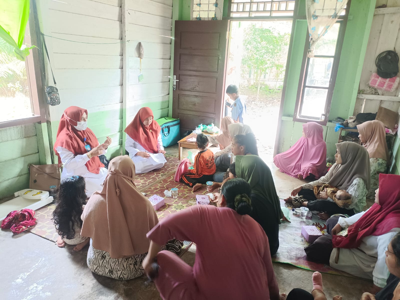 Penyuluhan KB  Nagari Kampung Tengah Tapan Di Wilayah Kerja Puskesmas Rahul Tapan. 