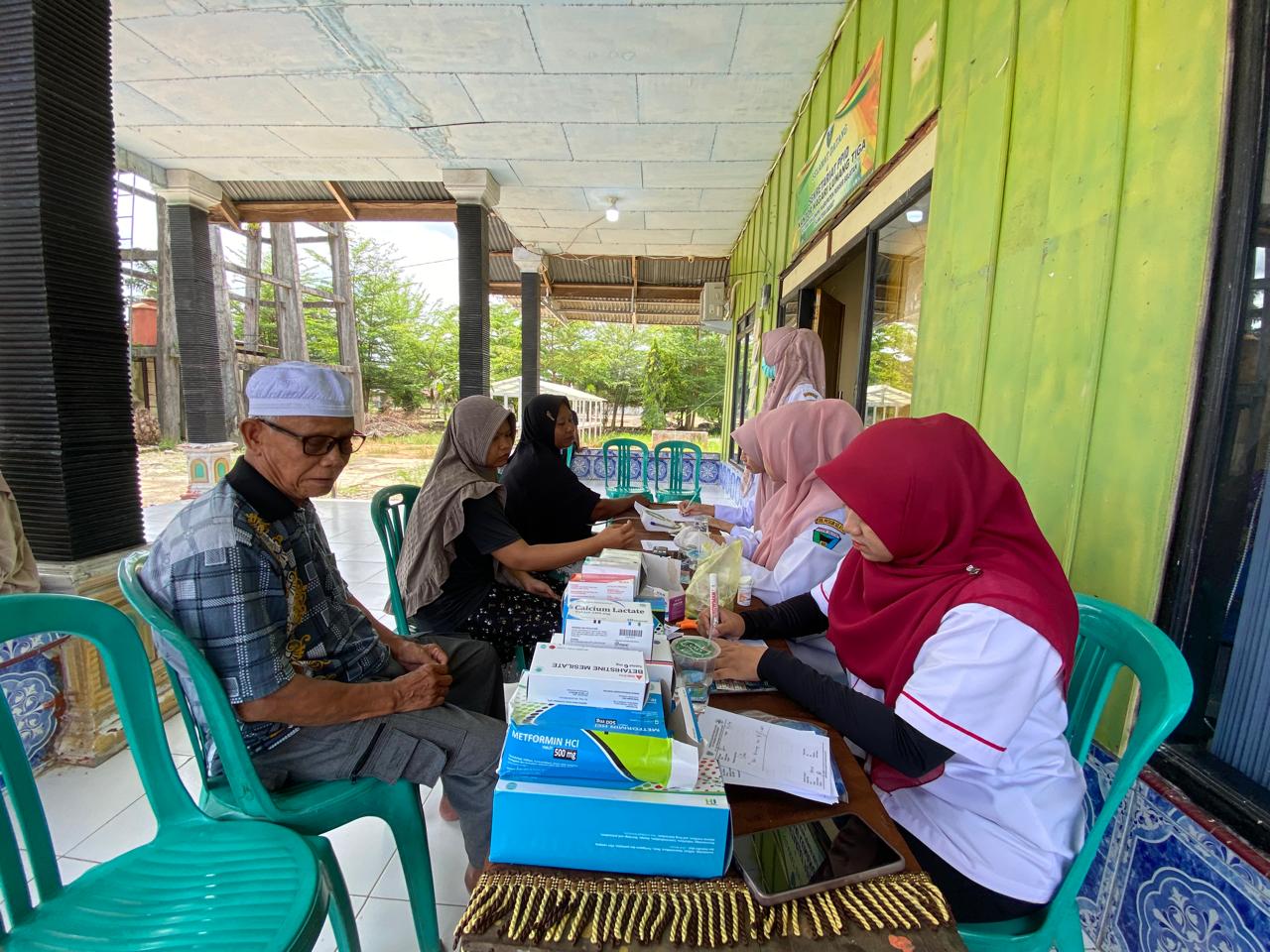 SKRINING FAKTOR RISIKO PENYAKIT TIDAK MENULAR DI WILAYAH KERJA PUSKESMAS TANJUNG BERINGIN 