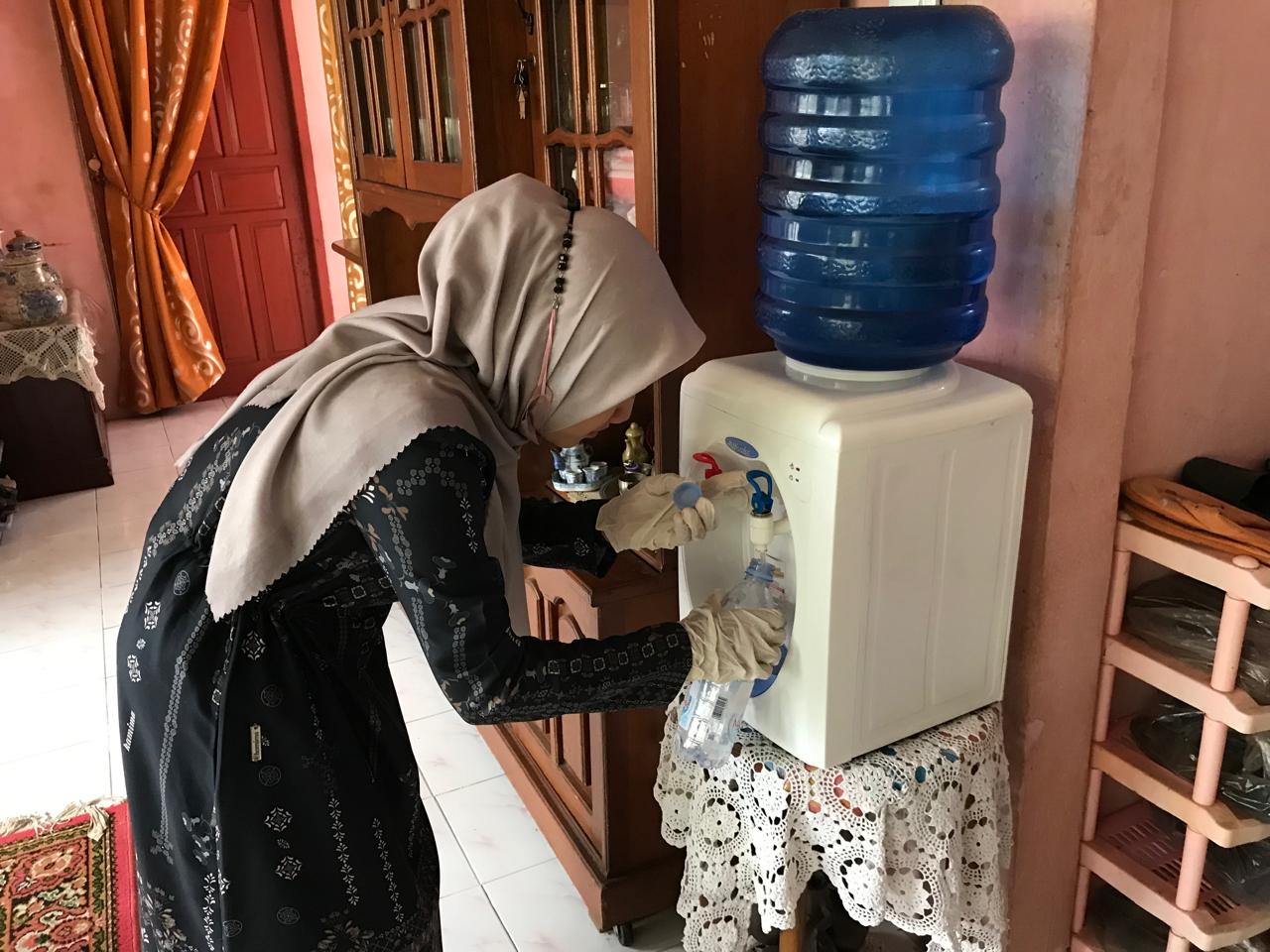 Pelaksanaan Surveilans Kualitas Air Minum Rumah Tangga (SKAMRT) Wilker Puskesmas Kambang