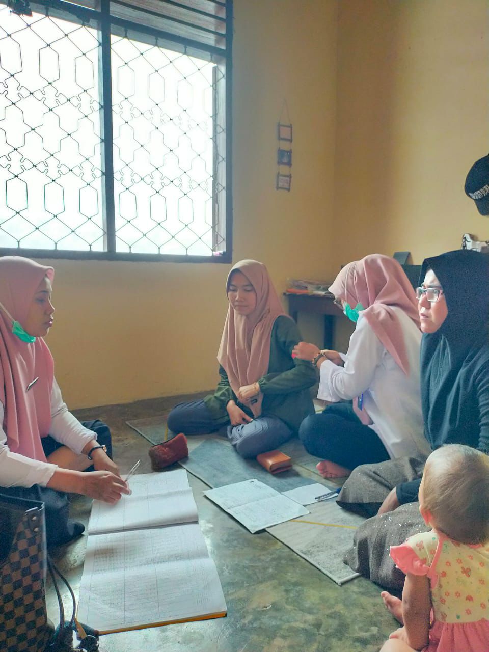 Kunjungan Rumah Pada Bumil KEK di Nagari Simpanh Gunung Tapan