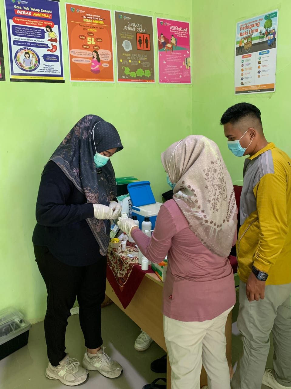 Pemeriksaan Kimia Kualitas Air Minum Rumah Tangga (SKAMRT) Puskesmas Pasar IV Koto Mudik