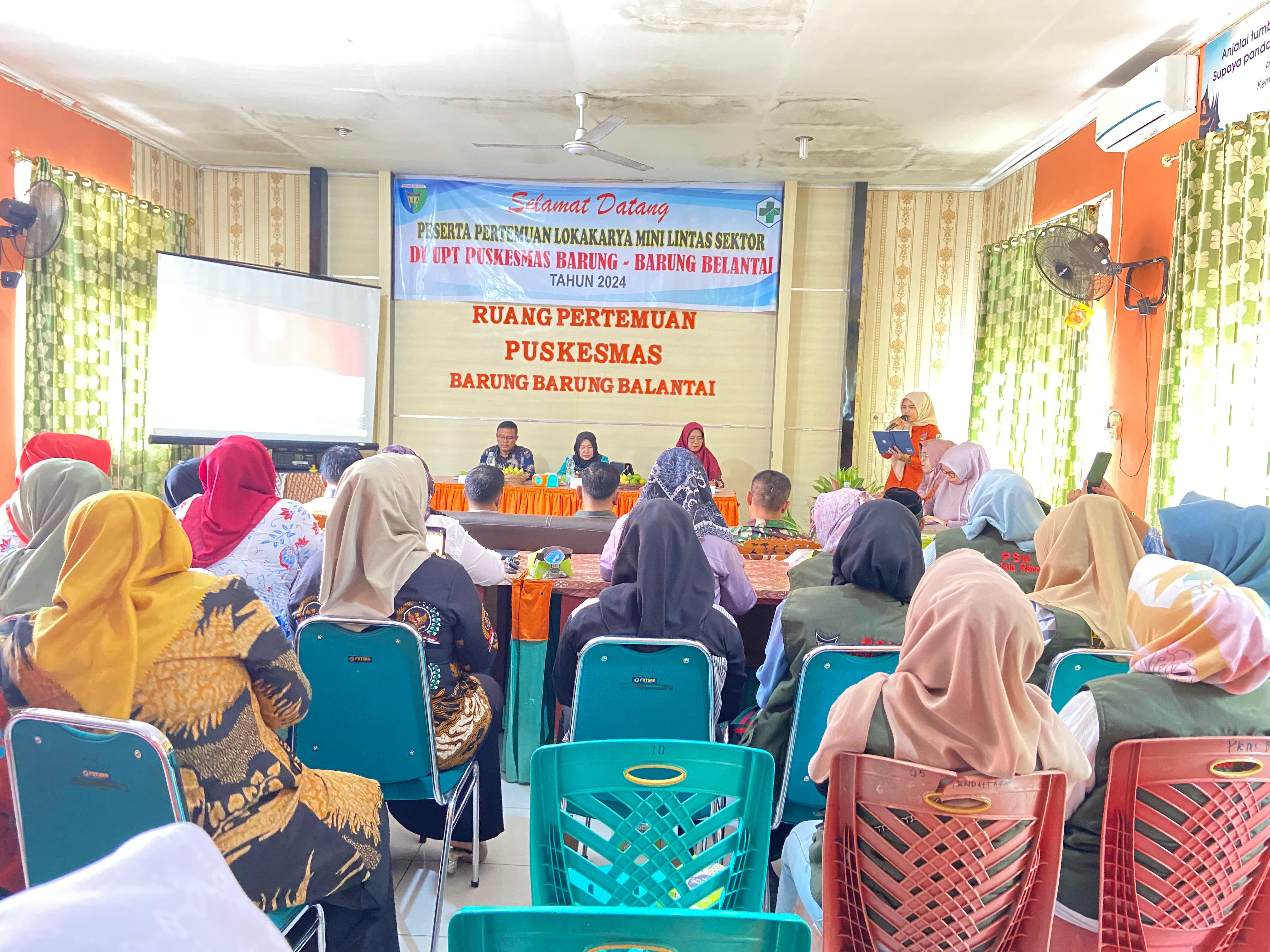 Pelaksanaan Loka Karya Mini Lintas Sektor Puskesmas Barung Barung Balantai