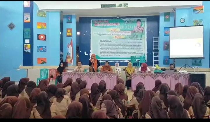 Peringatan Hari Kesehatan Jiwa Sedunia (HKJS) di SMAN 2 Bayang 