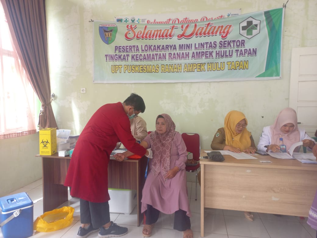  Pemeriksaan Darah Lengkap Bagi Peserta PROLANIS FKTP Puskesmas Ranah Ampek 