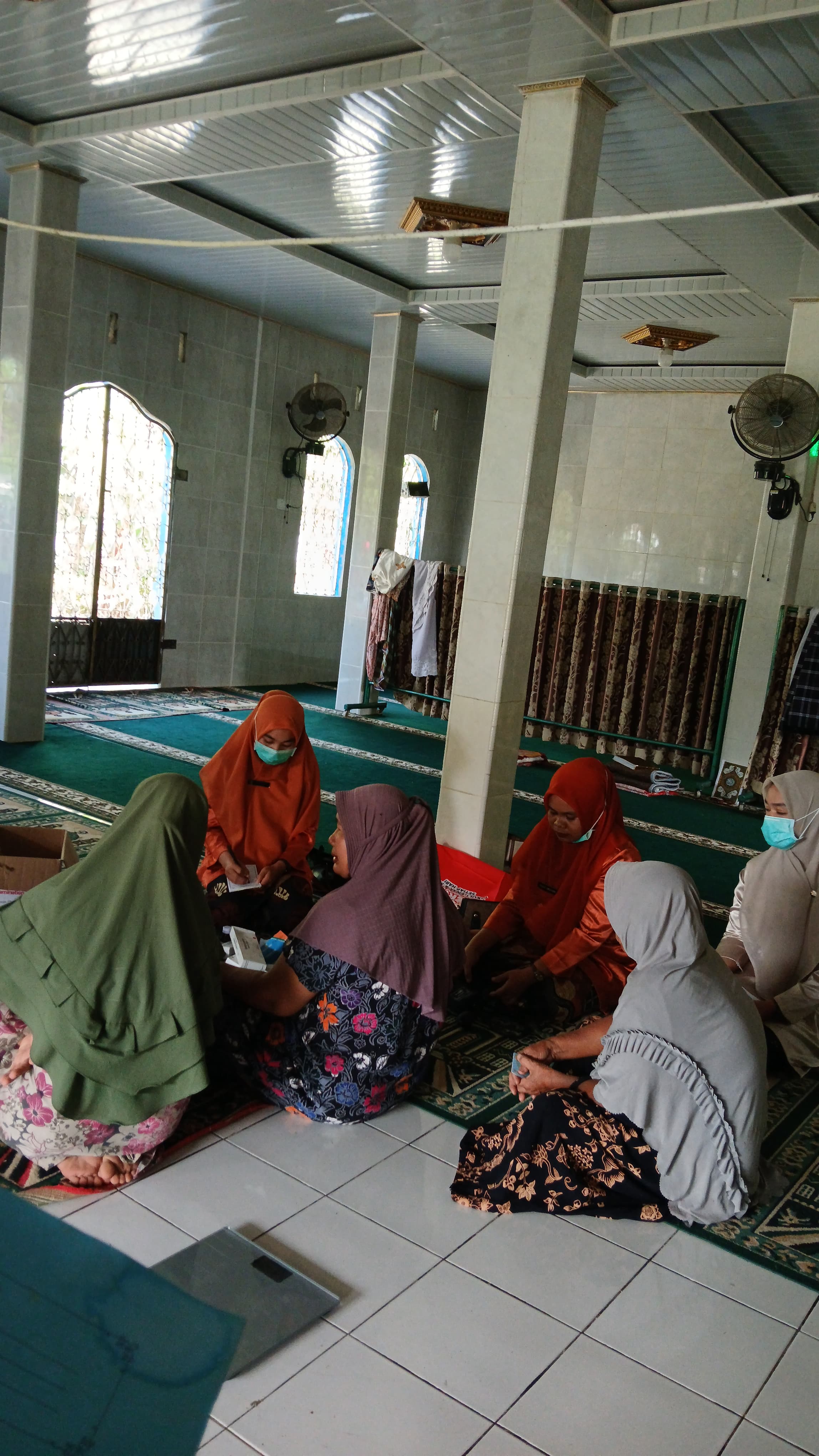 Kegiatan posbindu Ptm terintegrasi dilaksanakan di Posyandu Melati IV Nagari Sungai Nyalo Puskesmas 