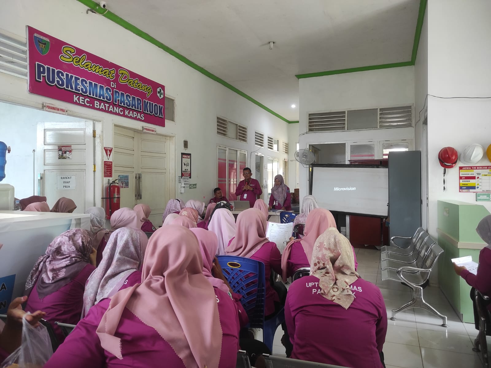 Lokakarya Mini Bulanan Awal Tahun Puskesmas Pasar Kuok