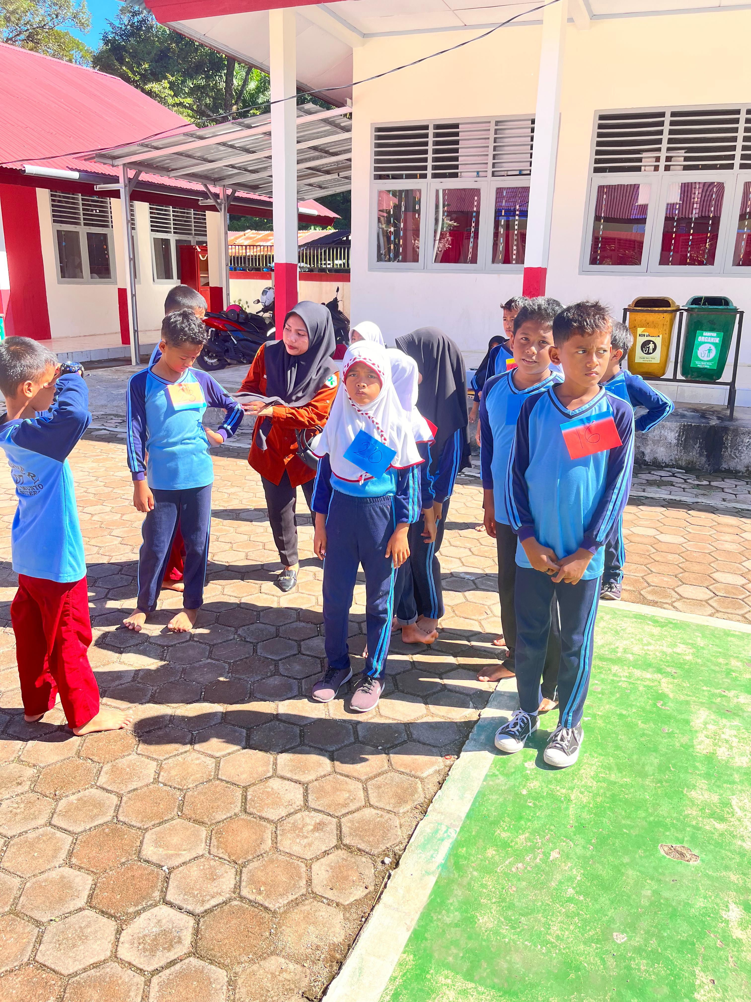 Skrining Kegiatan Kebugaran Jasmani Anak di SD N 07 Sikabu Munto Wilayah Kerja Puskesmas Kayu Gadang
