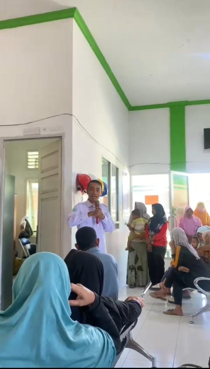 Penyuluhan dalam Gedung Puskesmas Pasar Kuok