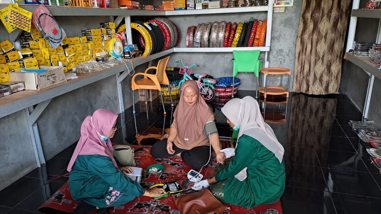 Kunjungan Rumah di Nagari Lubuk Bunta Pada Ibu Hamil Anemia 
