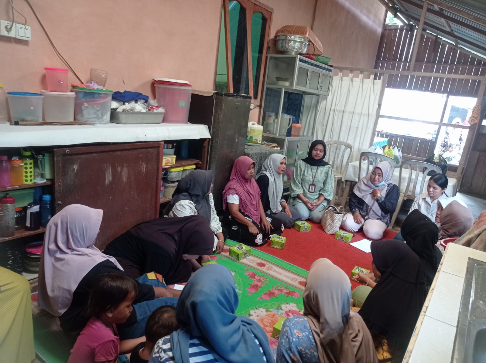 Pelatihan Tim Pelaksana Dalam PMT Berbasis Pangan Lokal Bagi Ibu Hamil KEK/Anemia dan Balita dengan 