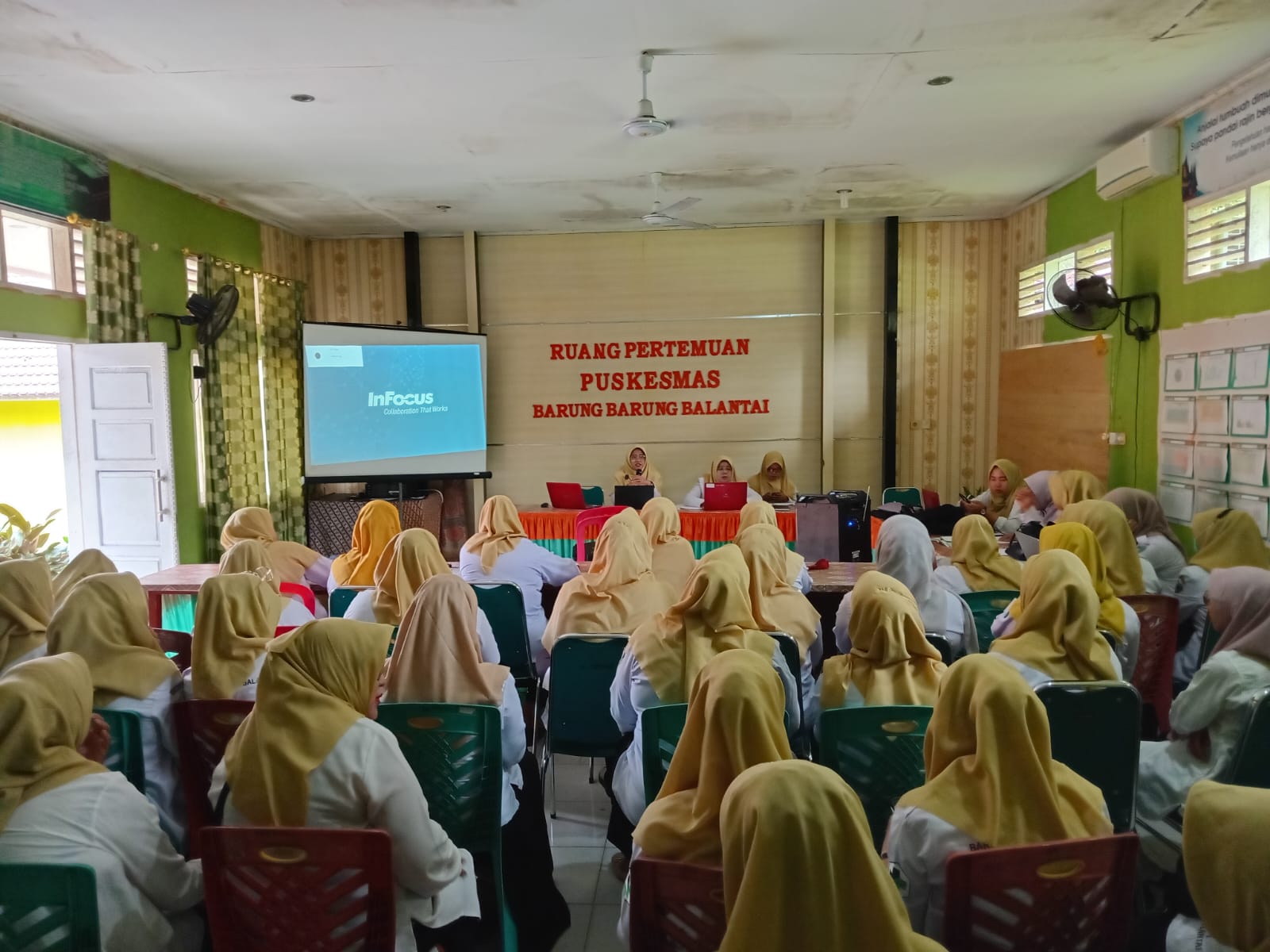 Kegiatan Lokakarya Mini Puskesmas Barung-Barung Balantai
