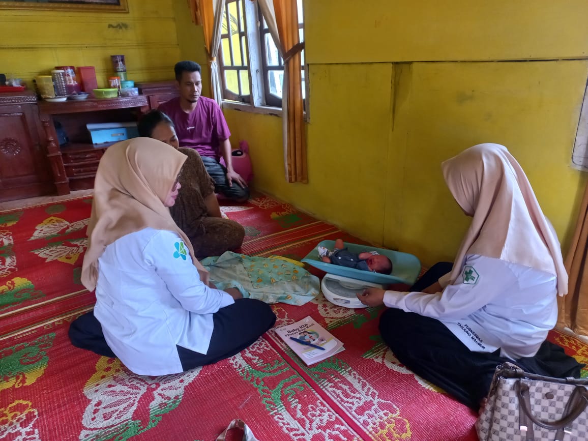 Kunjungan Rumah BBLR di Nagari Durian Seribu di Wilayah Kerja Puskesmas  Tanjung Makmur 