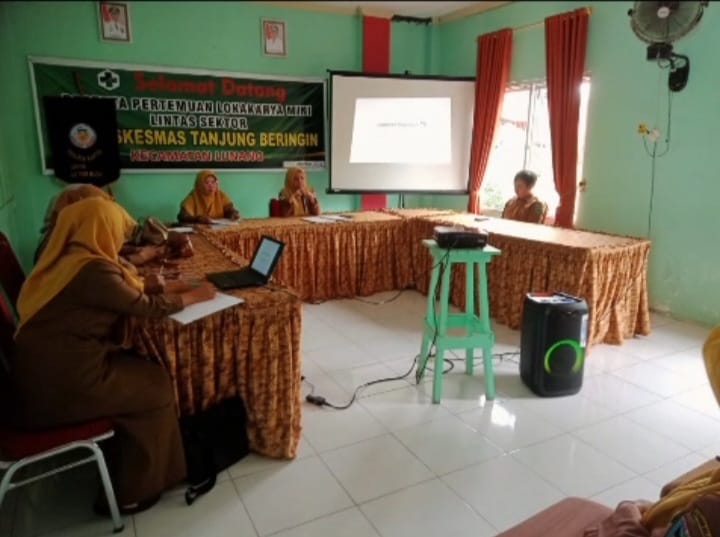 Pelaksanaan Lokmin Bulanan Puskesmas Tanjung Beringin