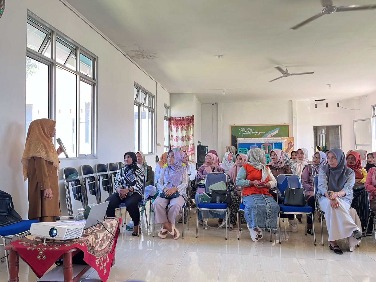  Puskesmas Pasar Kuok Menghadiri Undangan Sosialisasi Dahsyat