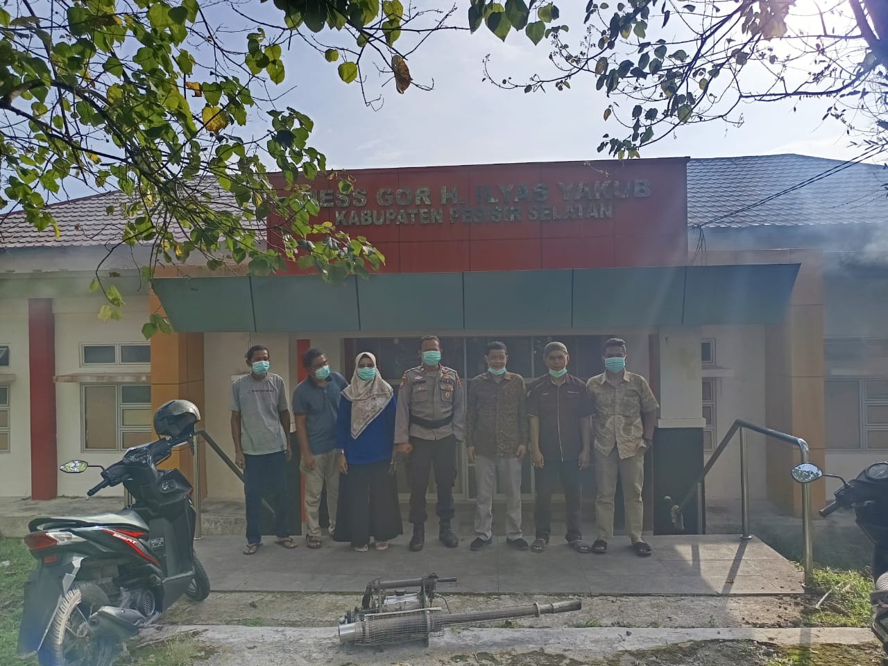 Bidang P2P Dinas Kesehatan Melakukan Fogging di Mes Gor Ilyas Yakub Painan