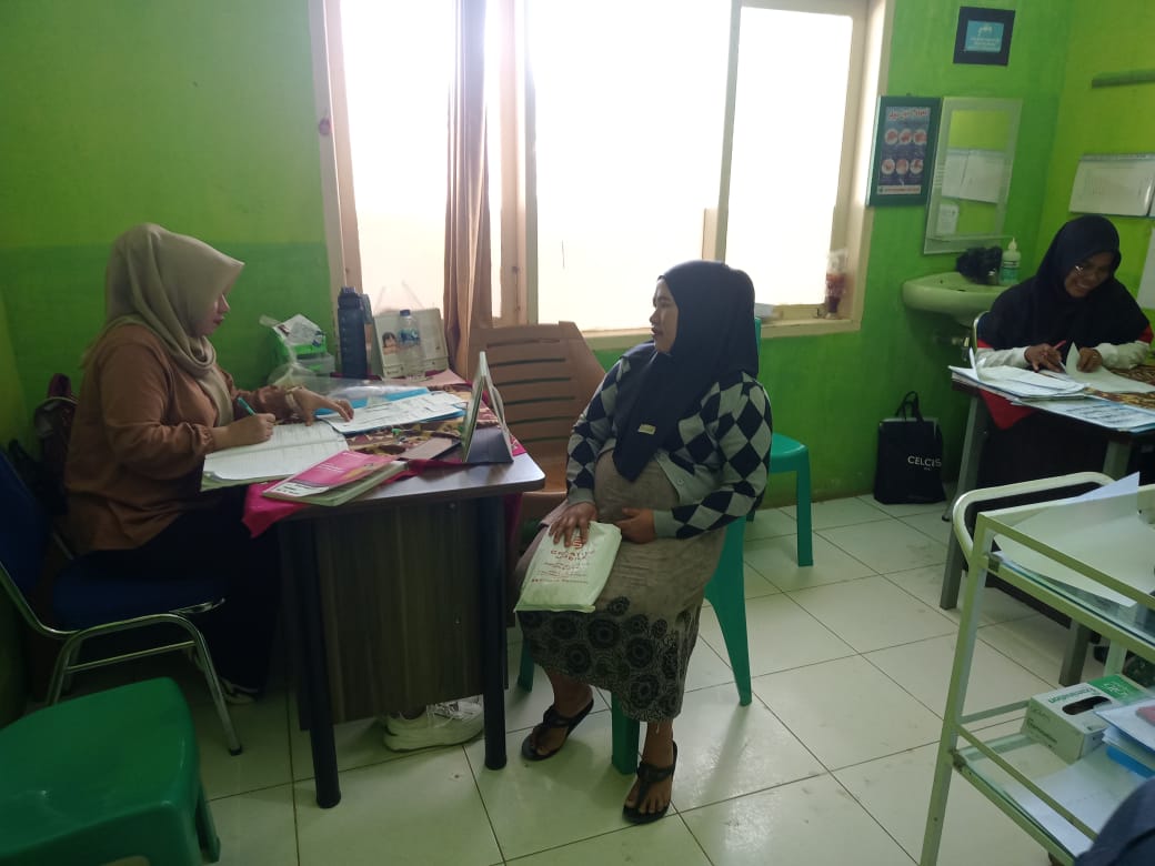 Laporan Kegiatan Klaster 2  Pelayanan USG Ibu Hamil di Puskesmas Koto Baru