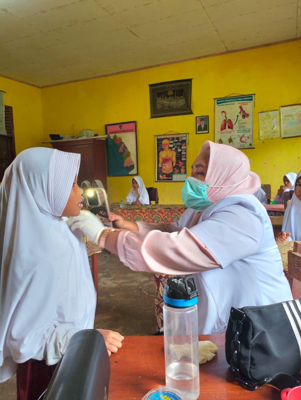 Kegiatan CKG  di SDN 35 Lubuk Sarik di Wilayah Kerja Puskesmas  Koto Baru