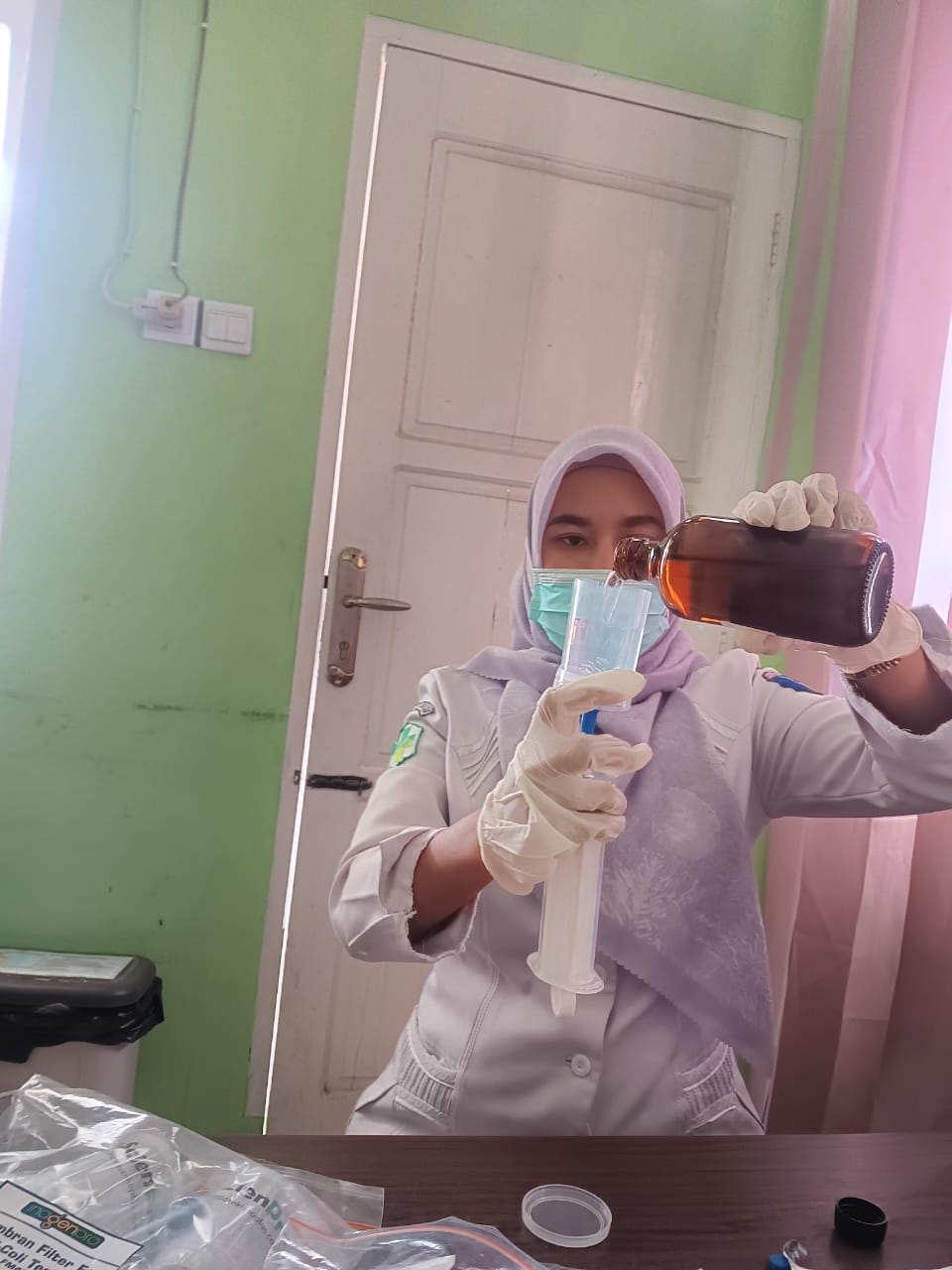 Pelaksanaan Surveilans Kualitas Air Minum Rumah Tangga (SKAMRT) Wilayah Kerja Puskesmas Kambang