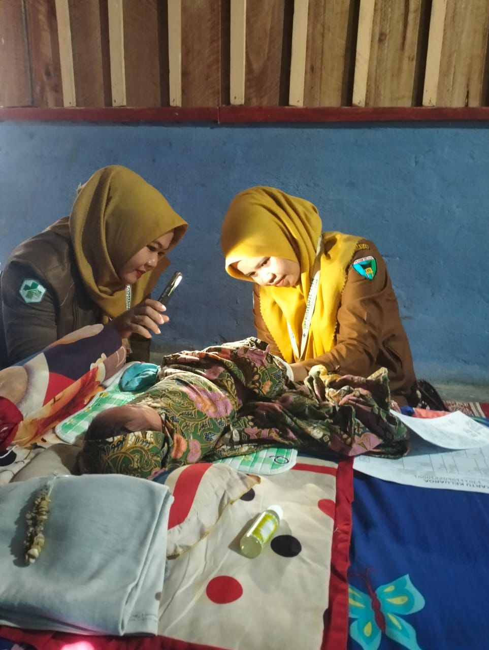 Kunjungan Rumah Ibu Nifas dan Pengambilan SHK di Nagari Pasar Tapan 