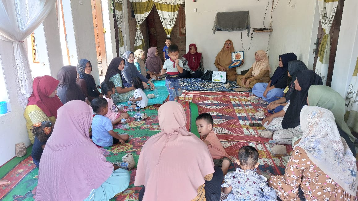 Penyuluhan KB di Kampung Pulai dan Tarok Wilayah Kerja Puskesmas Kambang