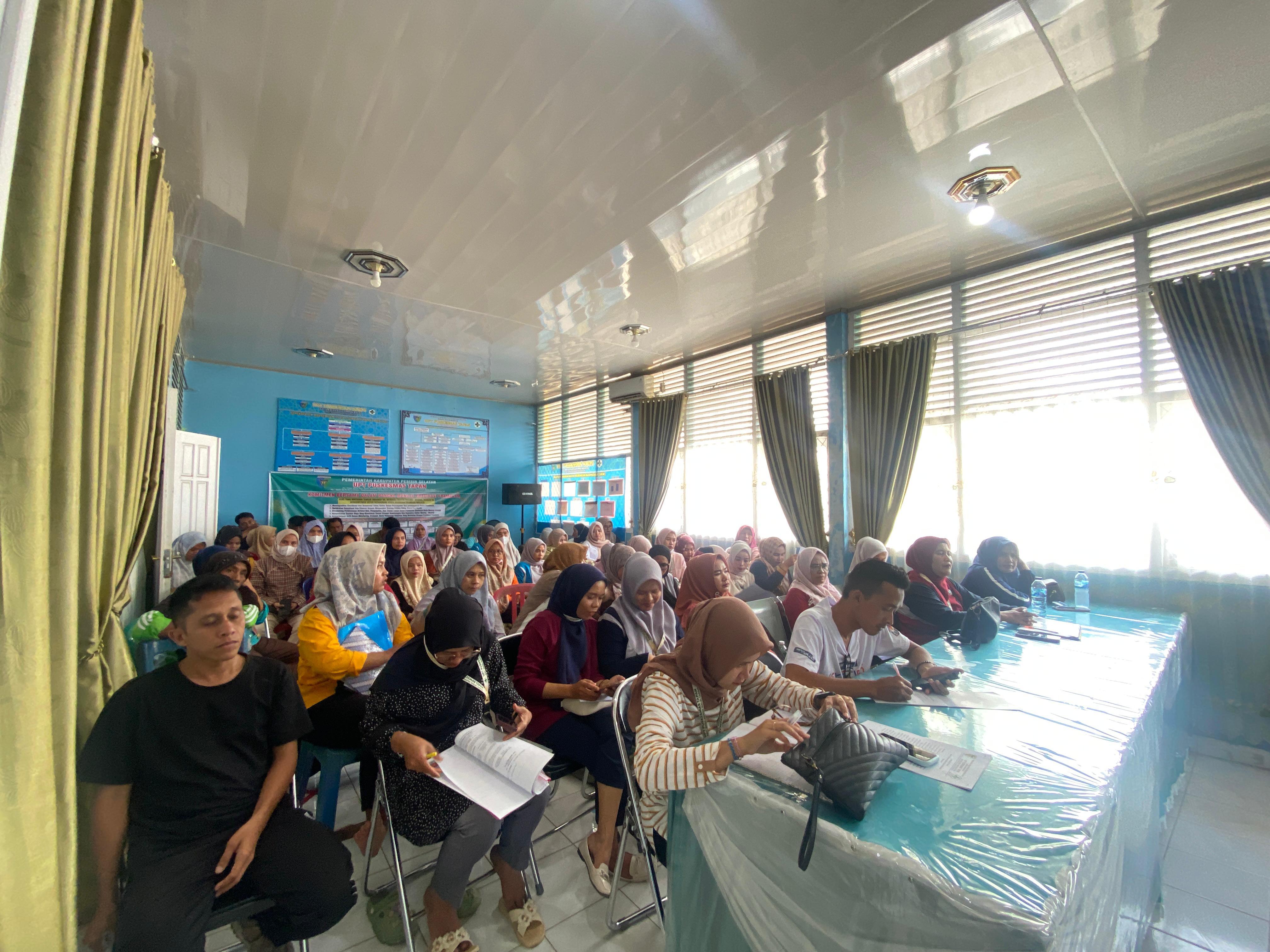 Pelaksanaan Lokakarya Mini Bulanan di UPT Puskesmas Tapan 