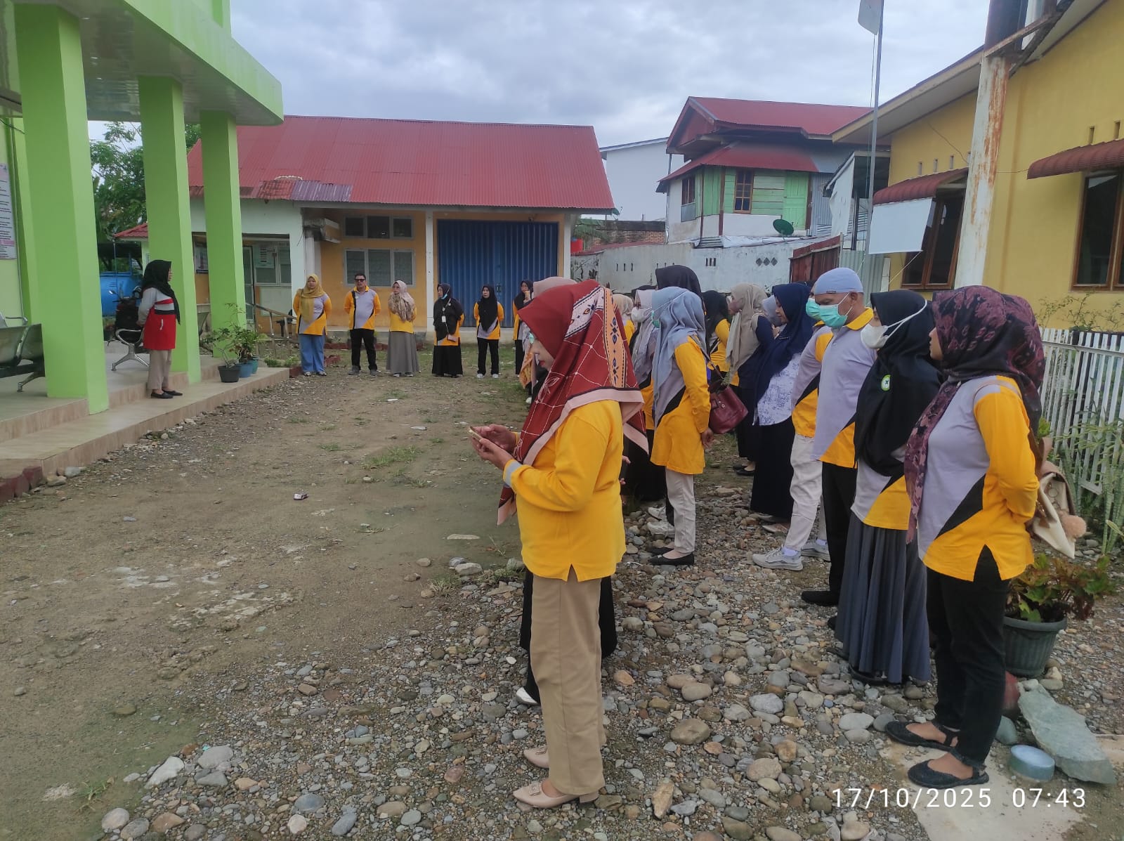 Pelaksanaan Apel Pagi  UPT Puskesmas Pasar Kuok 